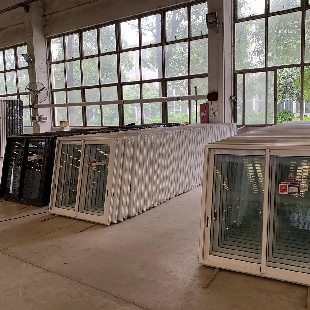 Ensembles de portes en aluminium isolées, prêts à être installés</trp-post-contai...
